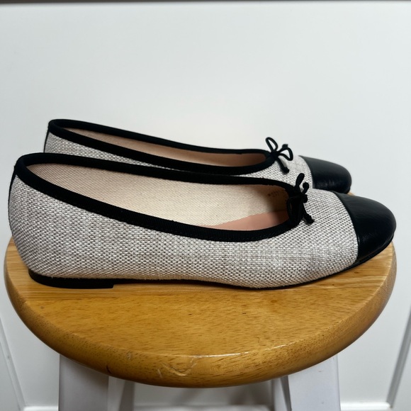New J Crew Elegant Ballerina Flats Black Toe Leather 8 - Picture 1 of 7